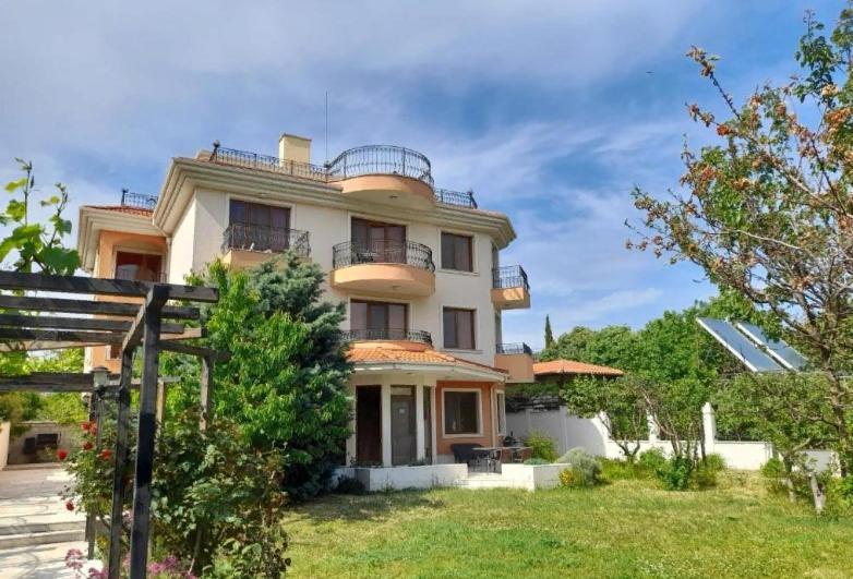 Villa B&B Varna Eksteriør bilde